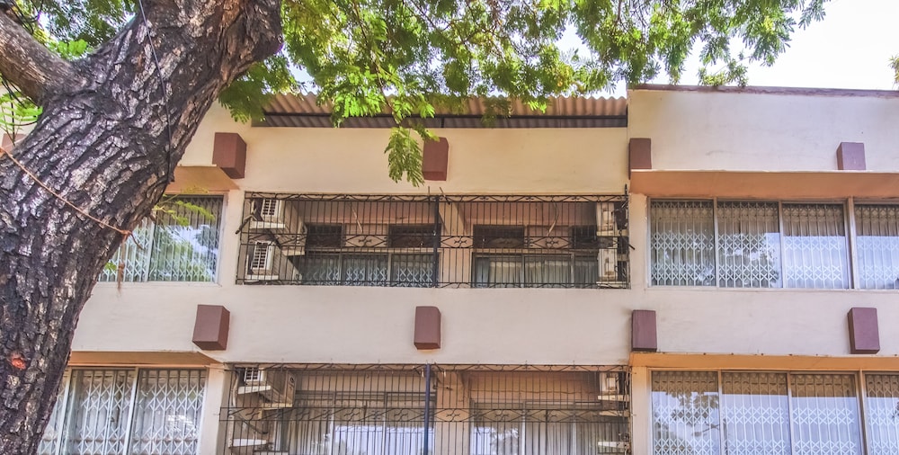 Hotel Nest Inn Malad 3/44