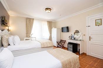 2 Bedrooms, Family Suite, 2 Bathrooms
