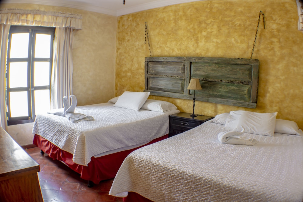 Casa Mia Hotel 13/57