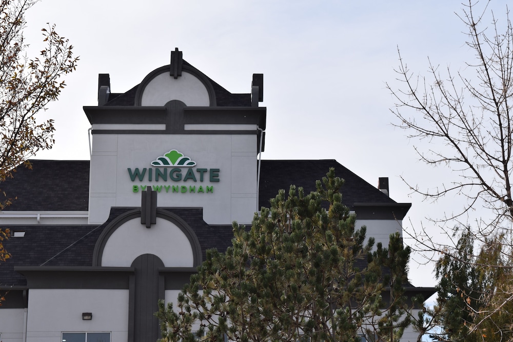 Wingate by Wyndham Lethbridge 3/50