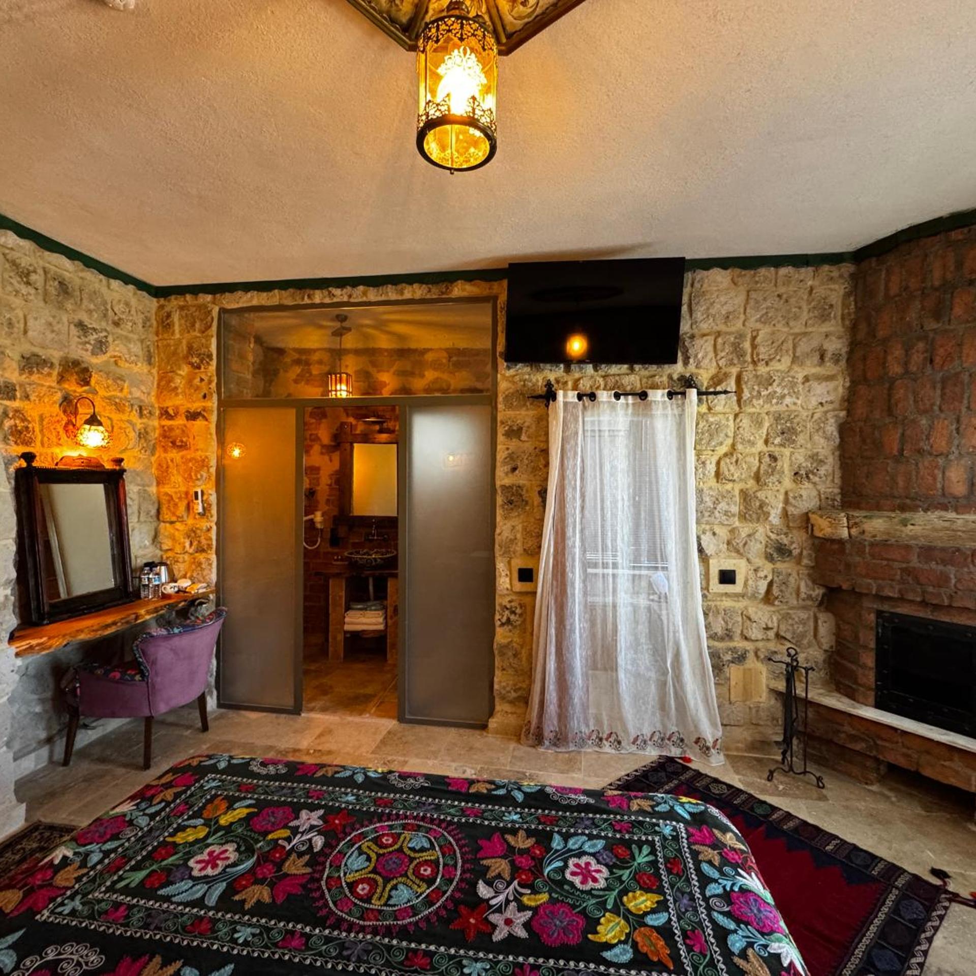 Canela Cave Hotel 7/54
