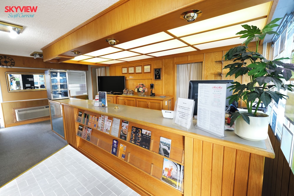 Swift Current Thriftlodge 12/61