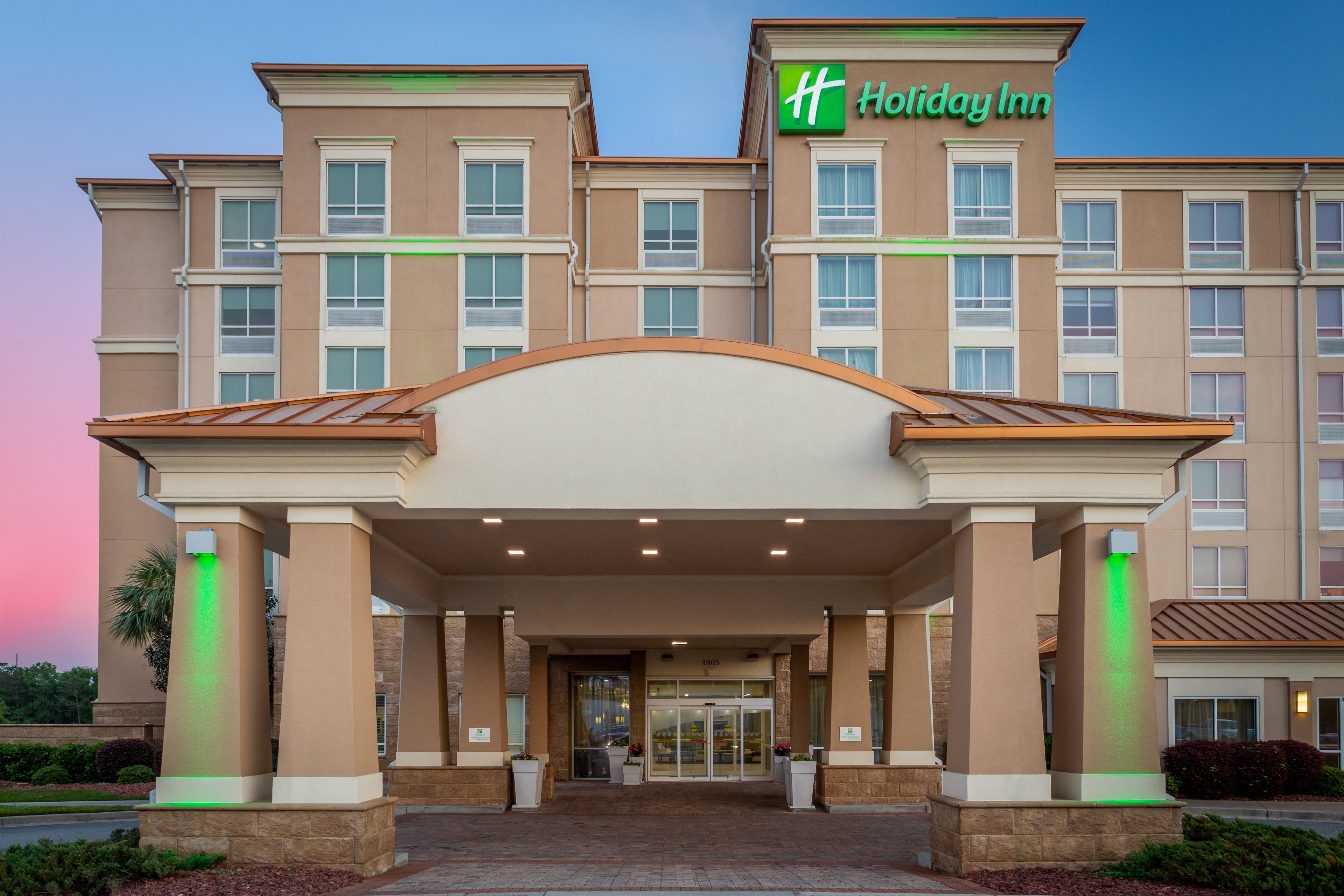 Holiday Inn Valdosta Conference Center in VALDOSTA - GA