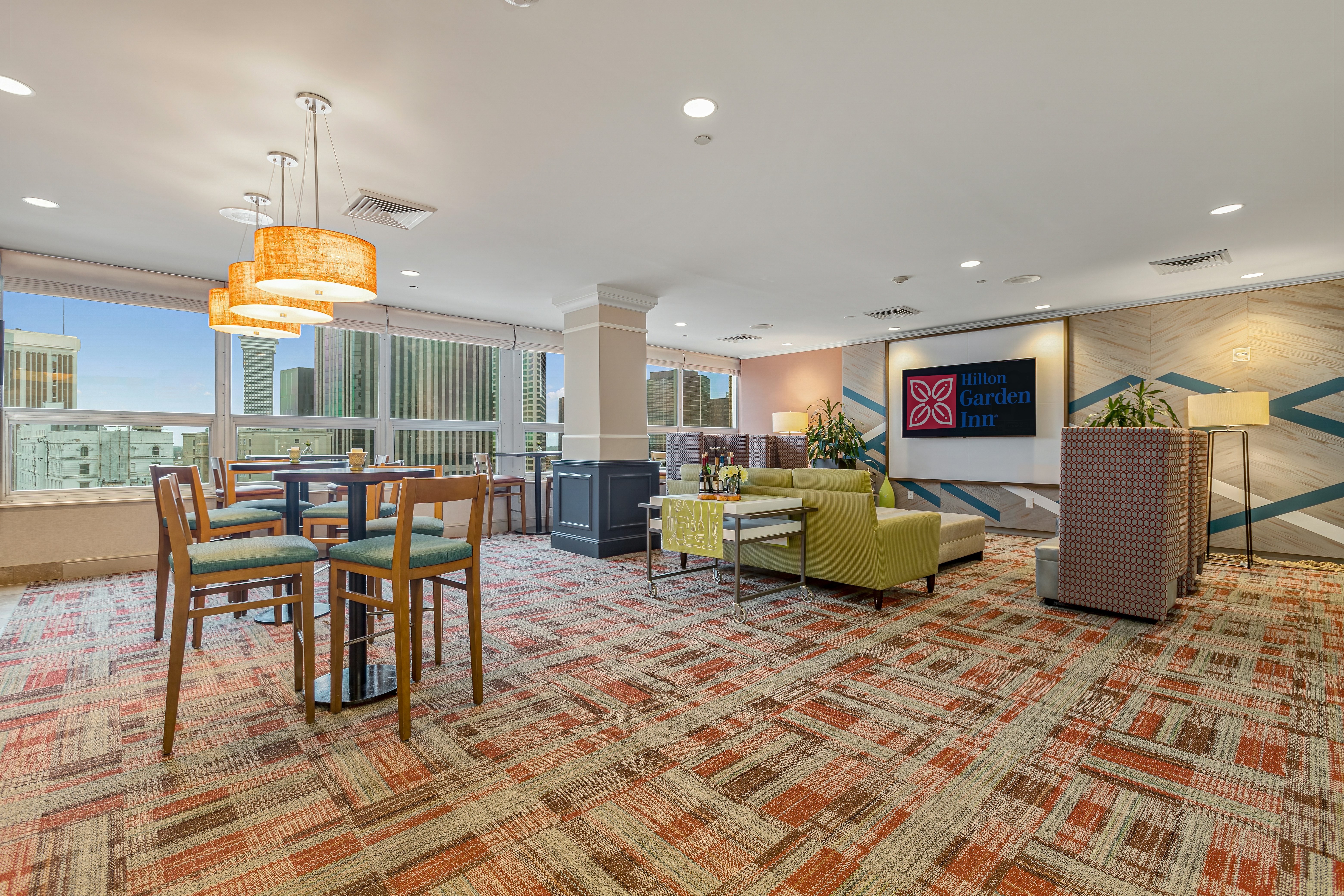Hilton Garden Inn New Orleans French Quarter/CBD 42/68