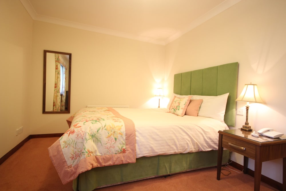 Strathburn Hotel Inverurie by Compass Hospitality 12/50
