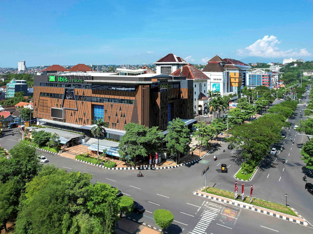 Ibis Styles Semarang Simpang Lima 3/50