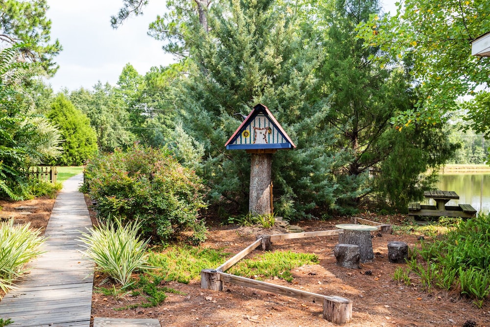 Shalom House Bed and Breakfast 17/27