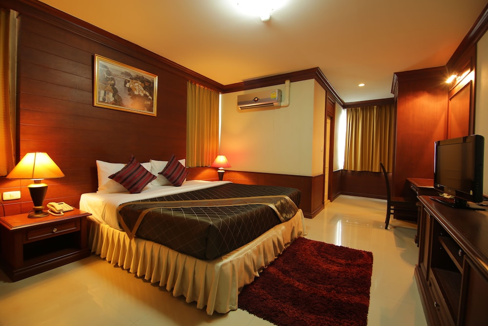Convenient Park Hotel 28/45