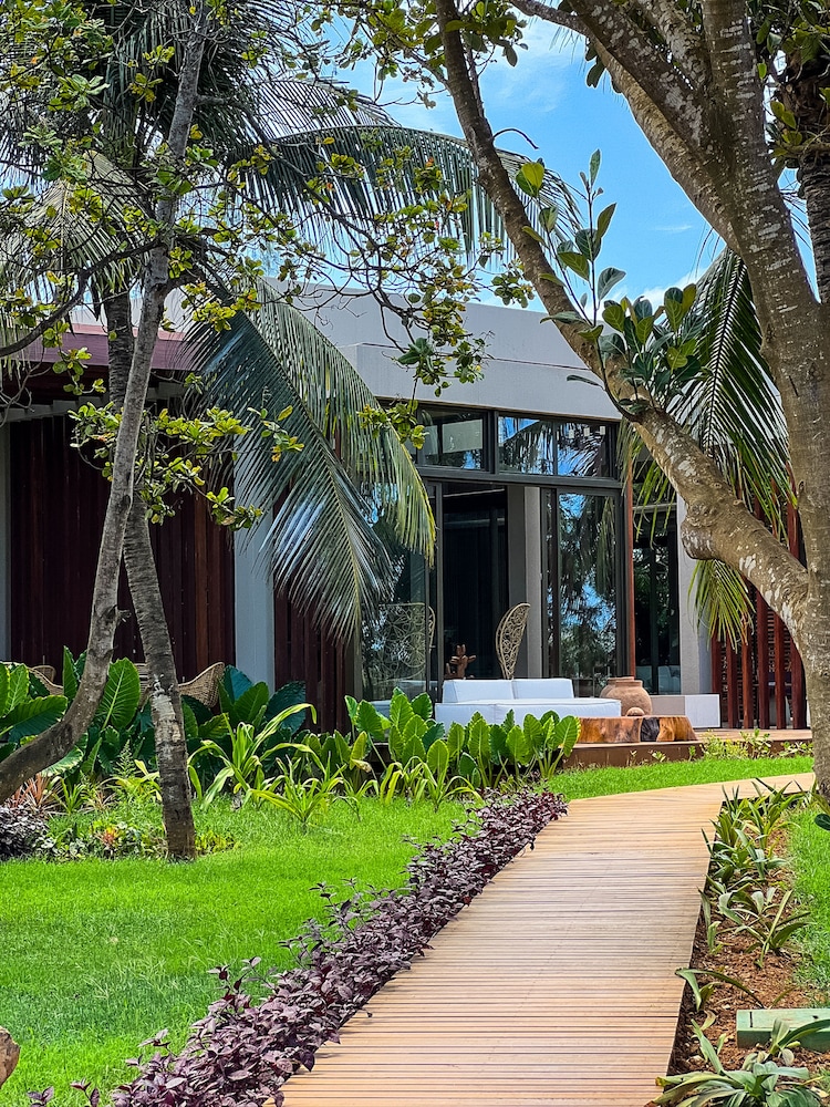 Hamares Boutique Hotel 37/44