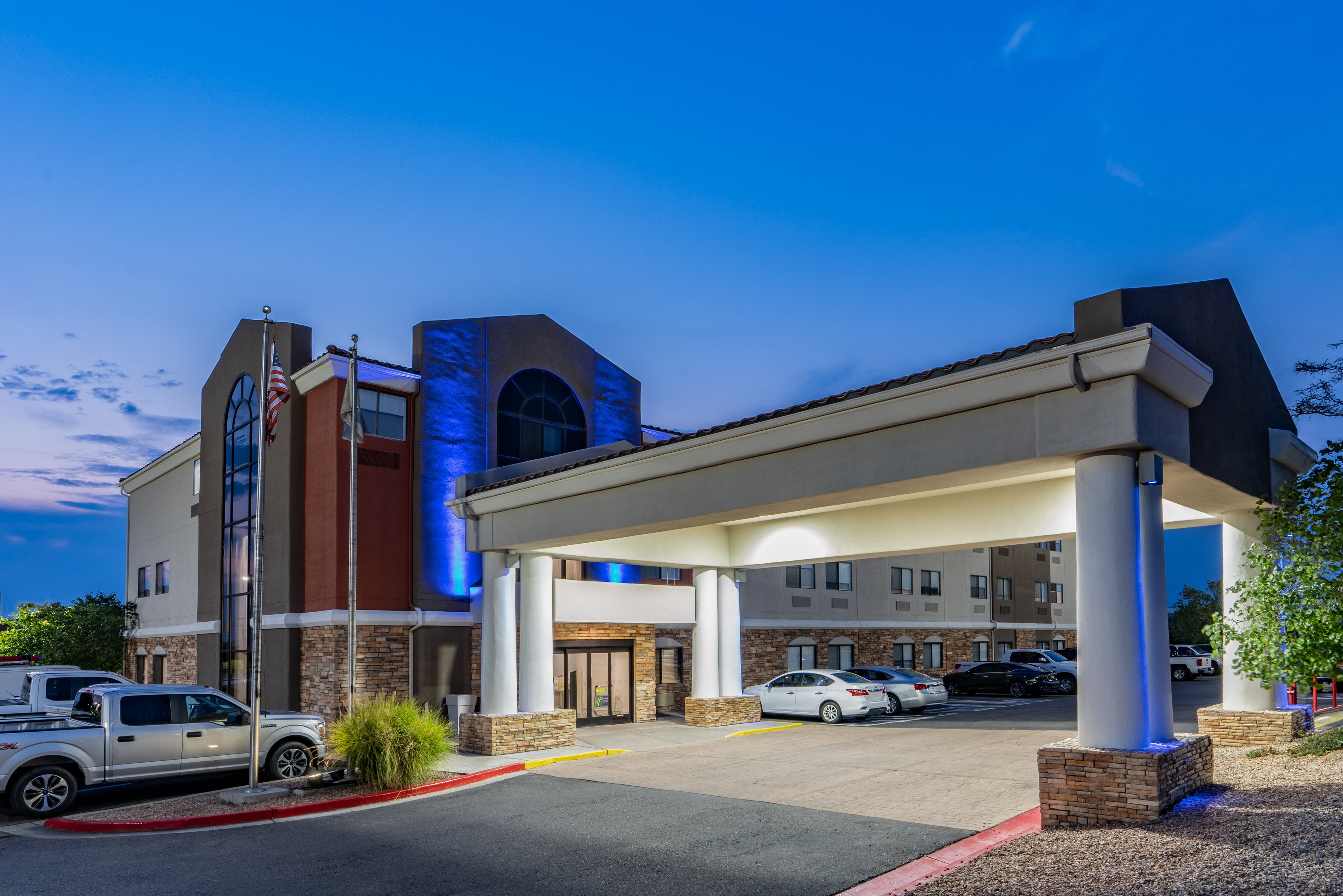 Holiday Inn Express Balloon Fiesta Park 57/63