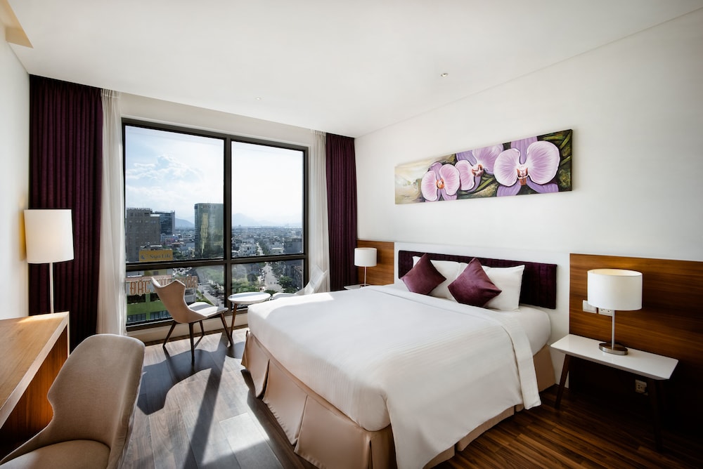 Vanda Hotel 9/70
