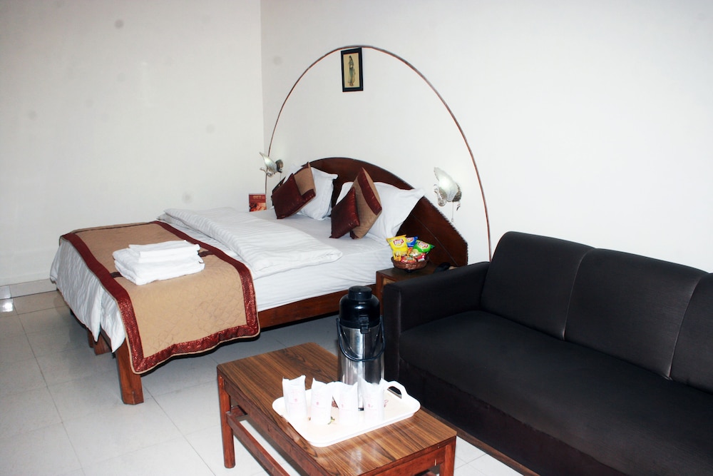 South Indian Hotel 34/64