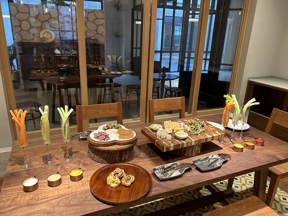 Yitel Hotel shanghai hongqiao Airport Lianming Road branch (ex Timeless Boutique House) 55/69
