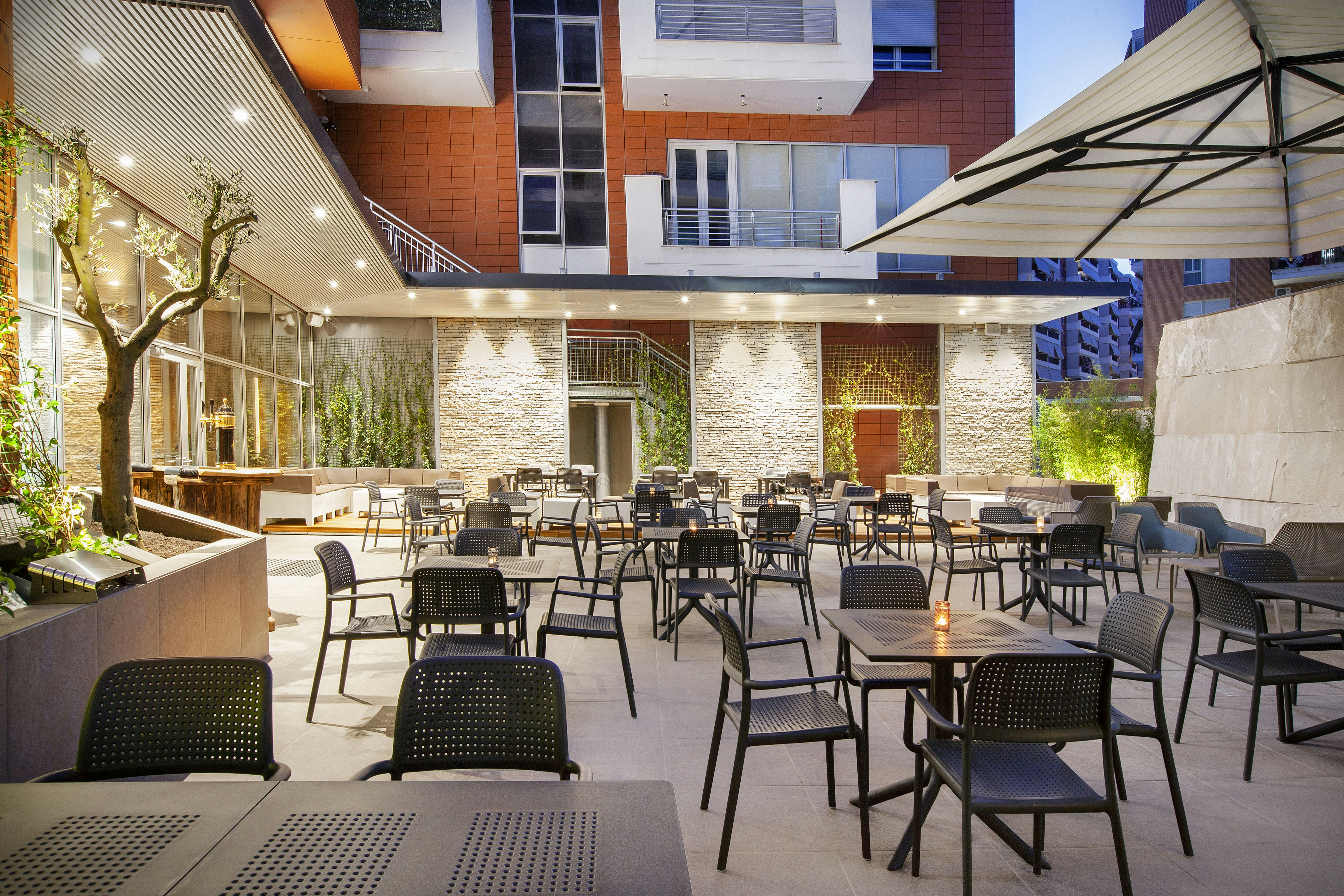 Hilton Garden Inn Tirana 56/81