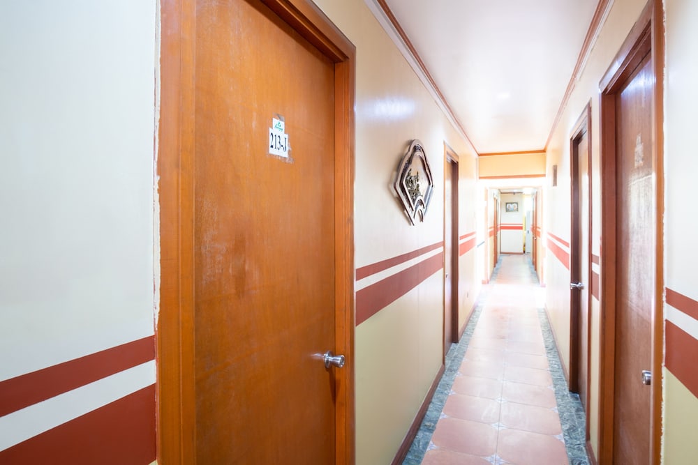 Maanyag Pension House 37/46