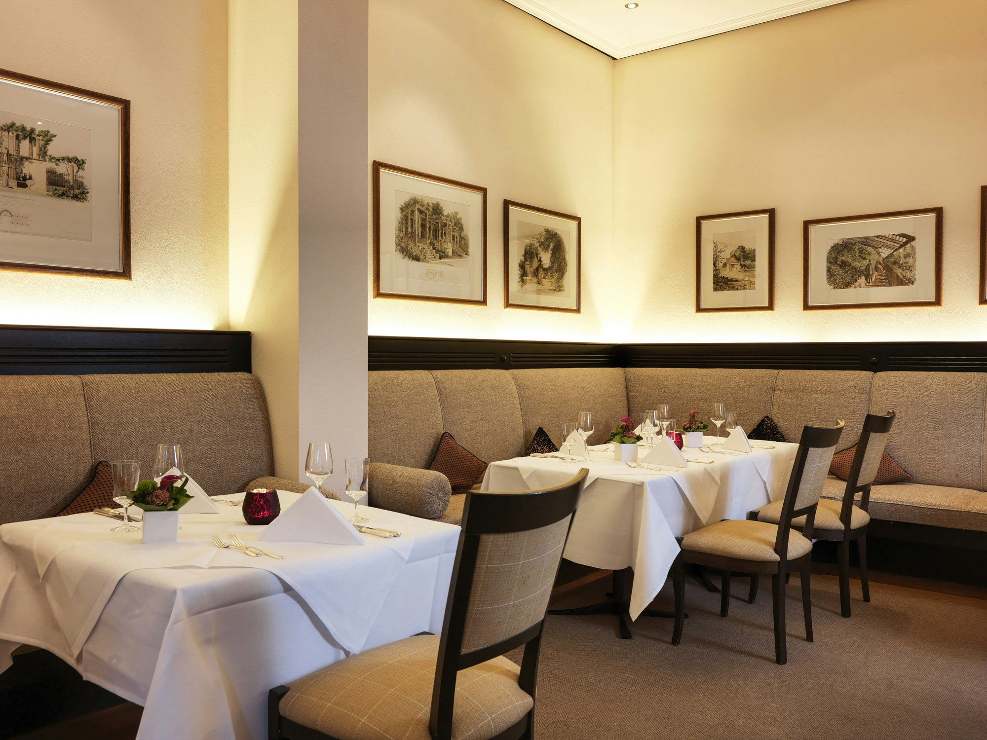 Hotel Nassauer Hof 62/84