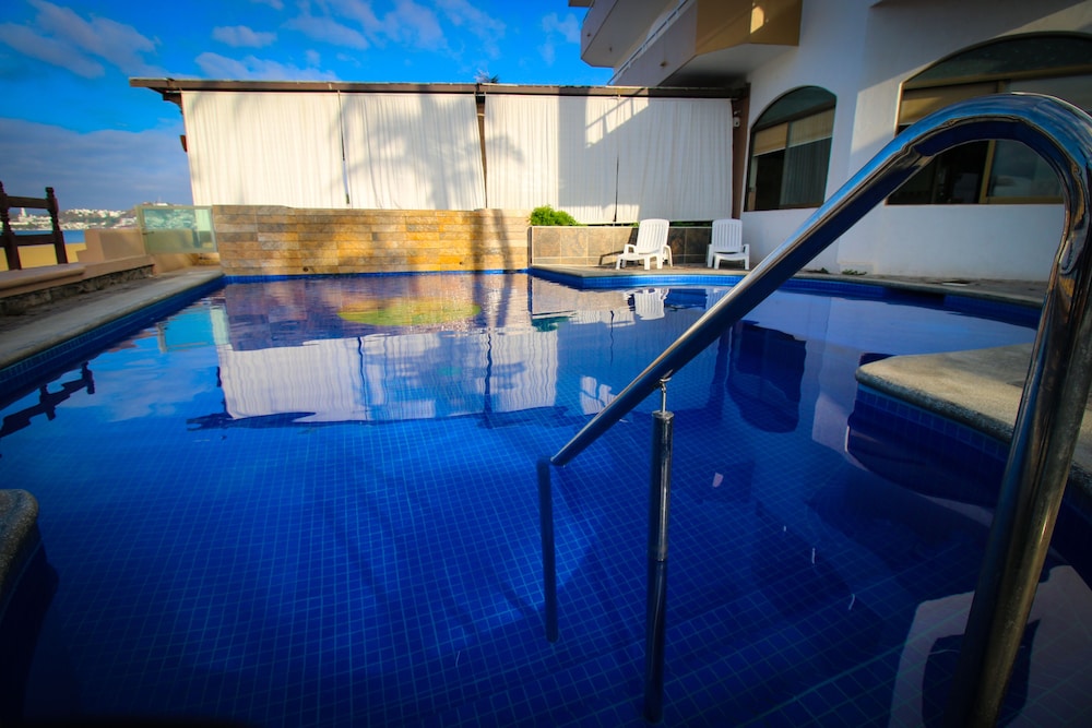 HOTEL MARBELLA 9/71