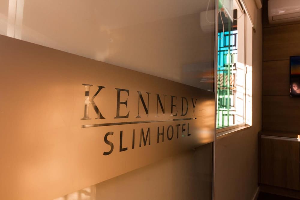 KENNEDY SLIM HOTEL 44/63