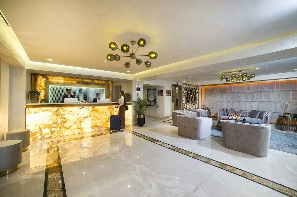 Sura Luxury Milion Hotel & Spa 7/76