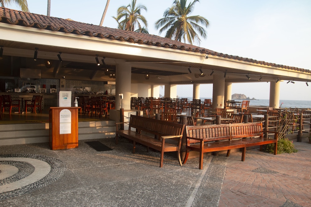 Emporio Ixtapa 2/50