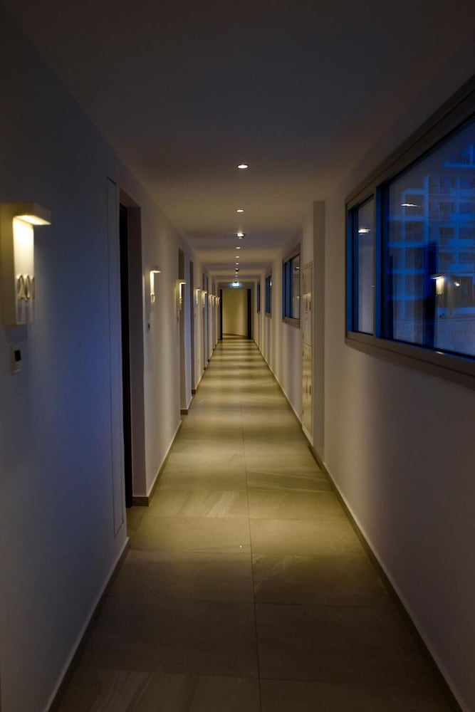 Eleana Hotel 18/34