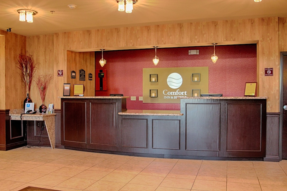Comfort Inn Suites Near Lake Lewisville 7/43