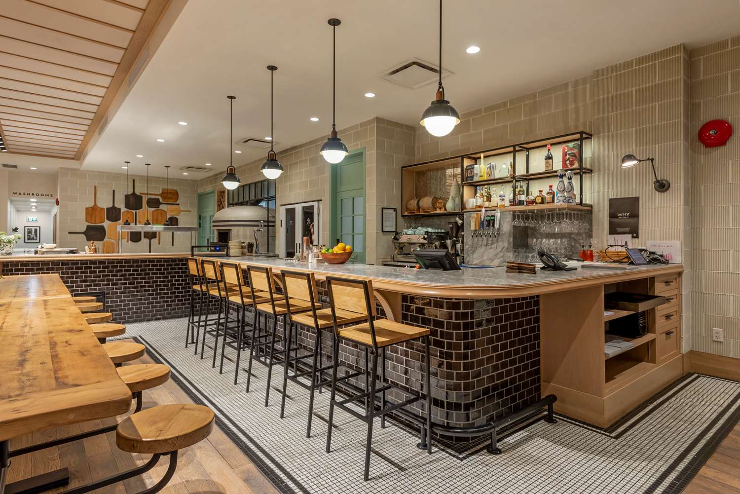 Best Western Plus Baker Street Inn 55/68