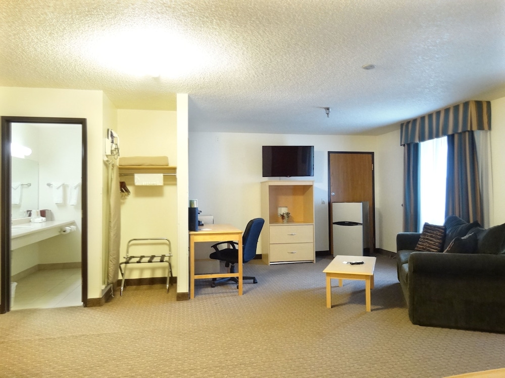 Baymont By Wyndham Whitefish 34/48