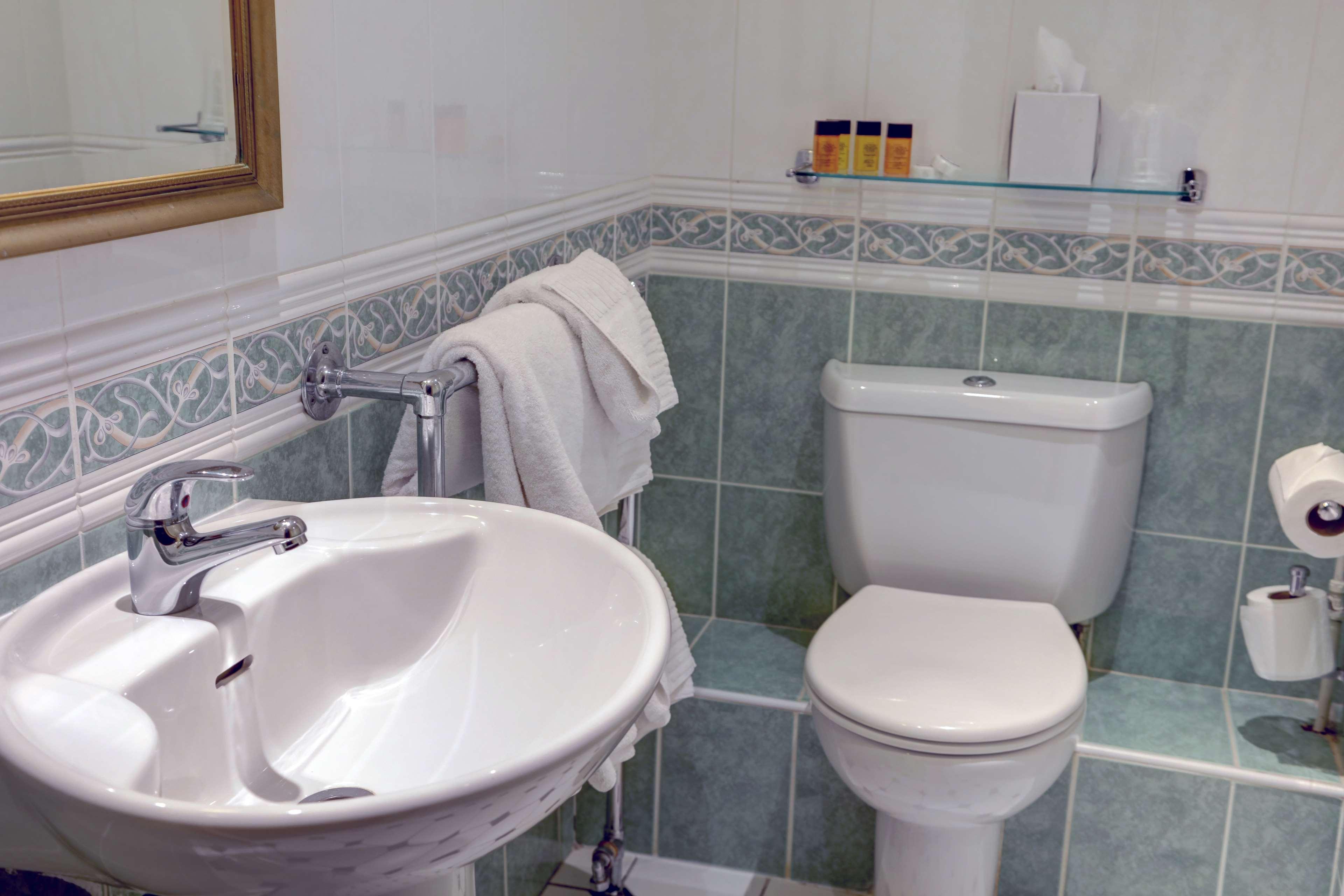 Room, Queen Bed, Best Western Aberavon Beach Hotel 2/2