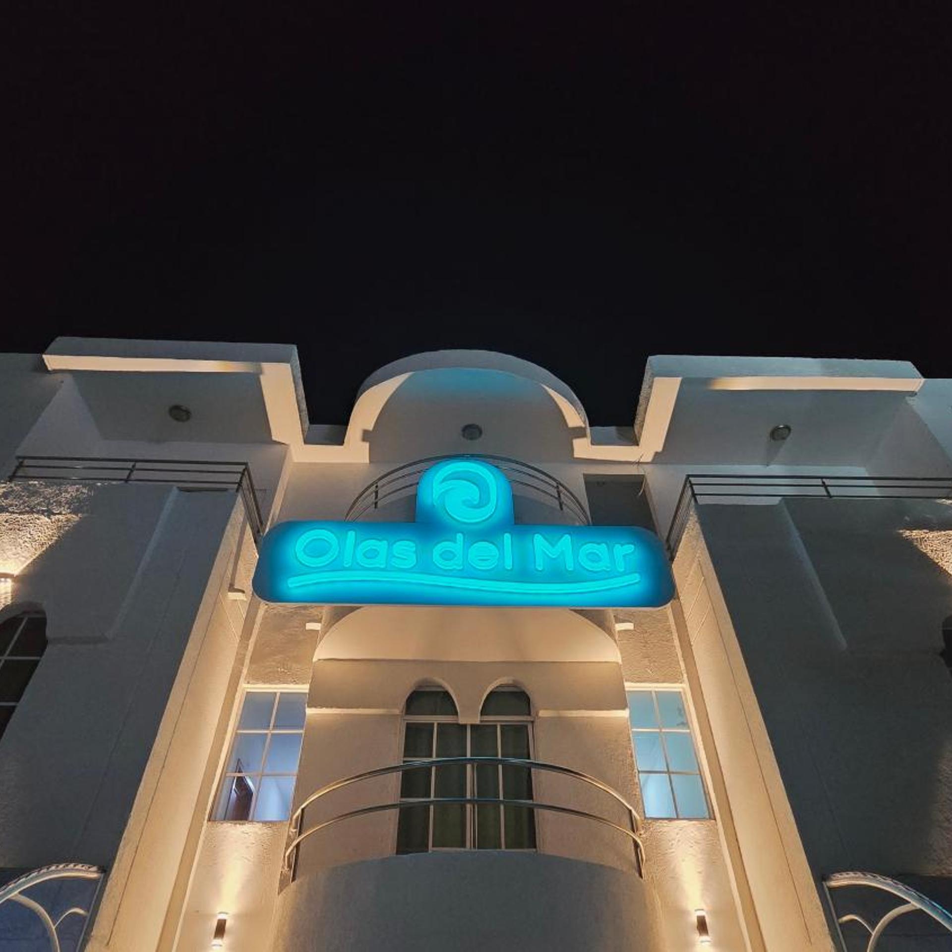 Hotel Olas del Mar 6/50
