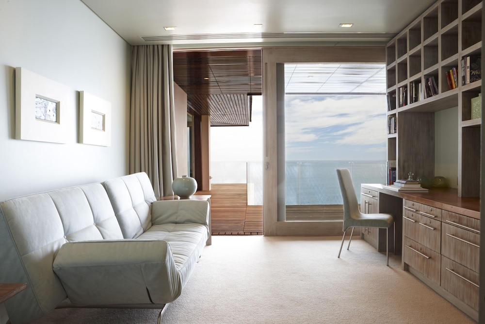 Ellerman House 48/69