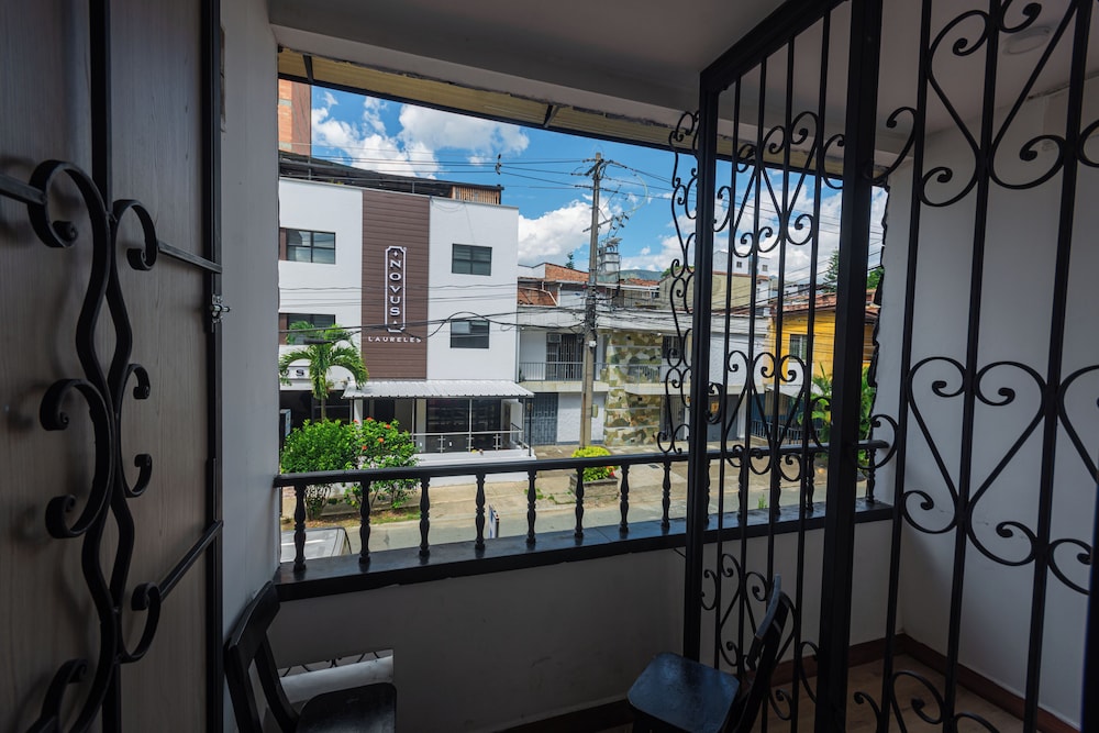 Hotel Lares 70 33/48