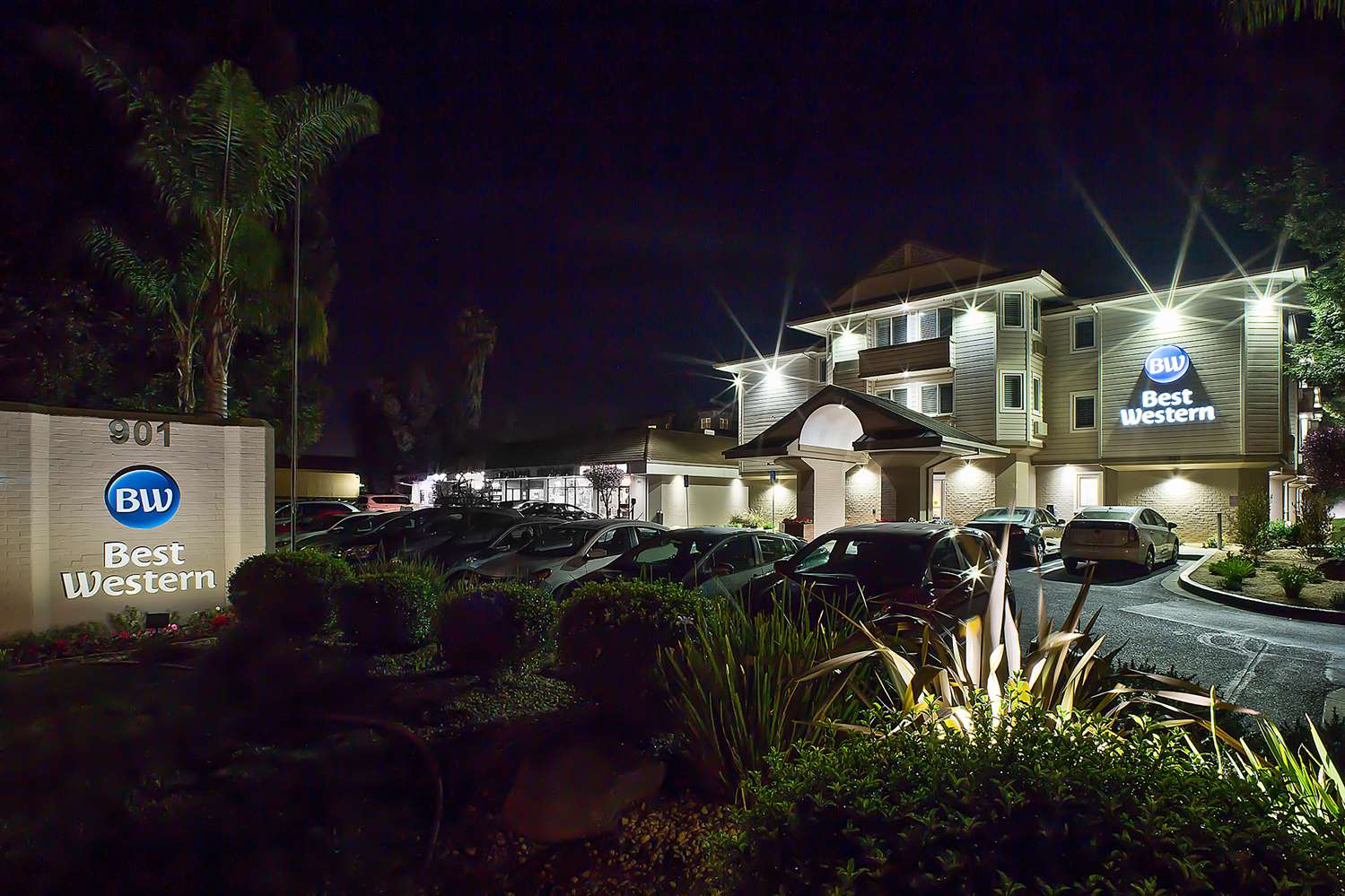 Crestview Hotel 1/47