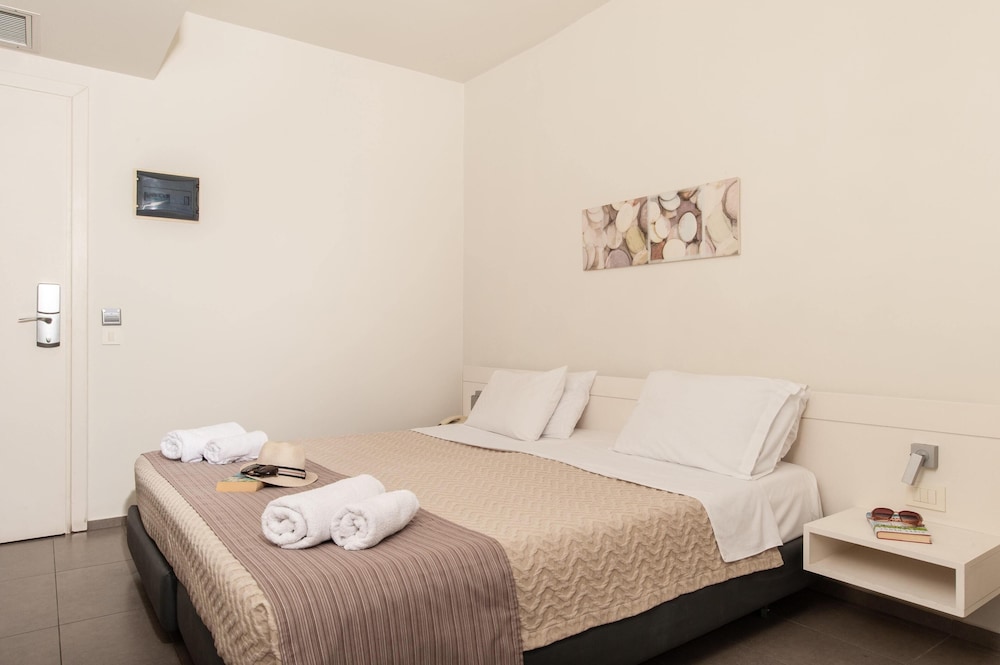 Atlantis Boutique City Hotel 33/69