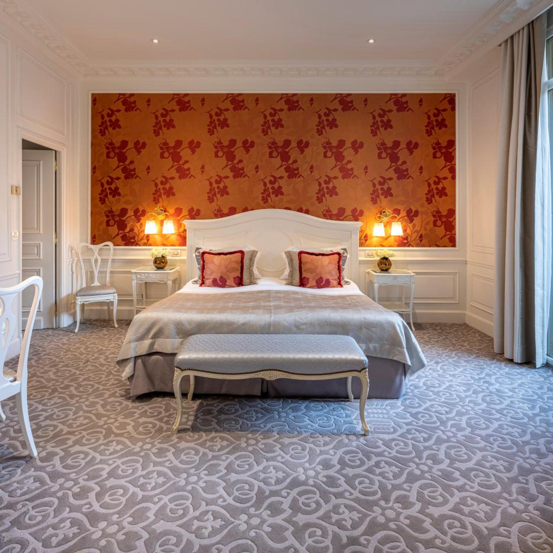 1 Bedroom, Suite, City or Courtyard View, Hotel Hermitage Monte Carlo 2/7