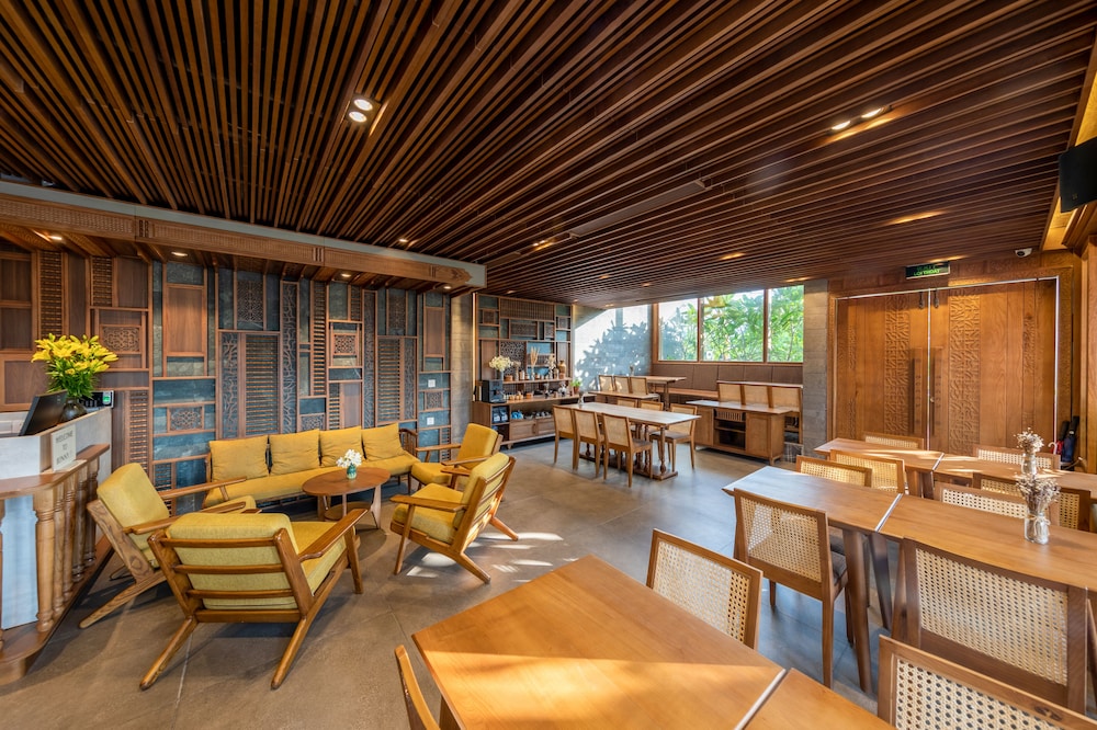 Bonny Boutique Hotel Da Nang 39/50