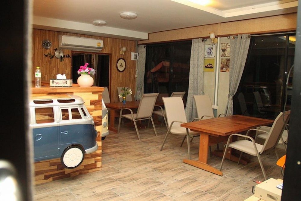 Baan Alisa Bed And Breakfast 30/50