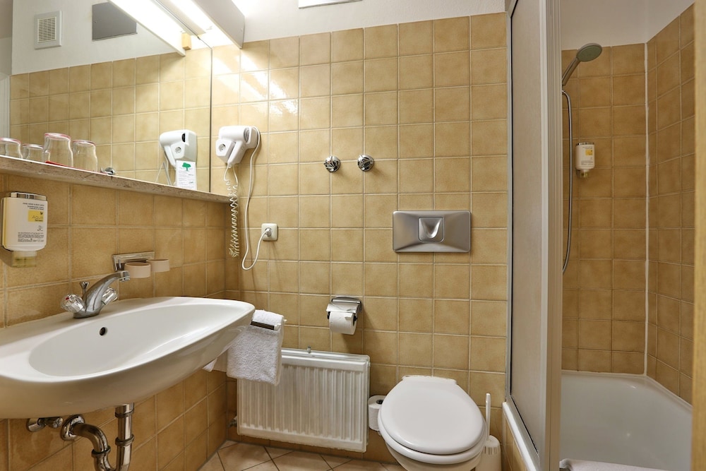AktiVital Hotel 28/77