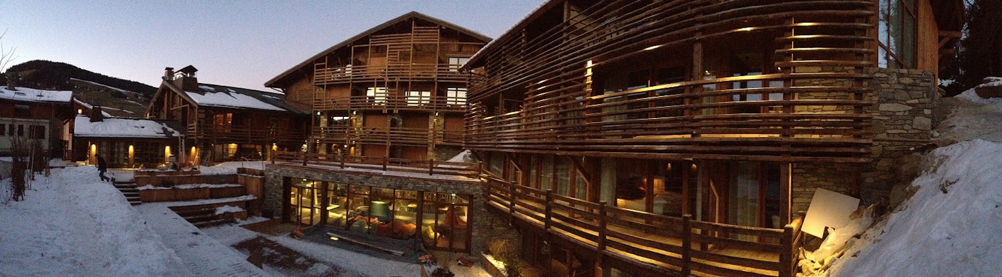 Le M de Megeve 34/37