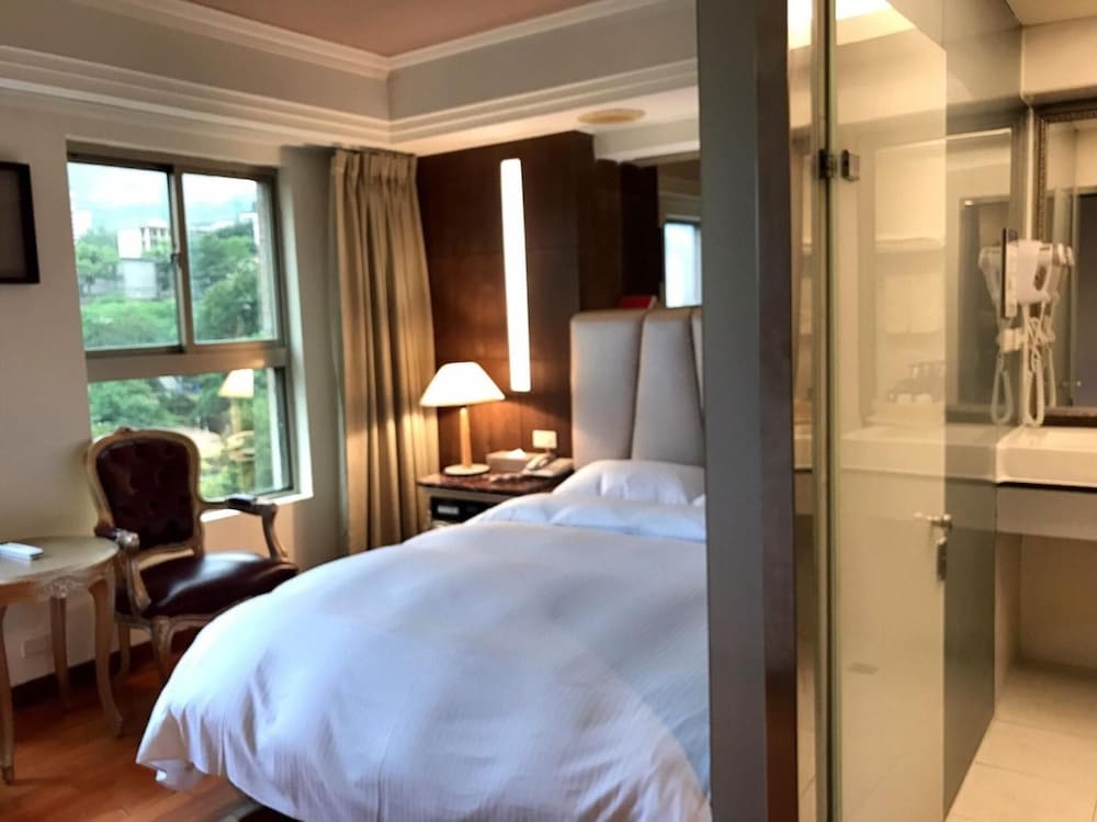 JBG Hot Spring Resort Hotel 7/64