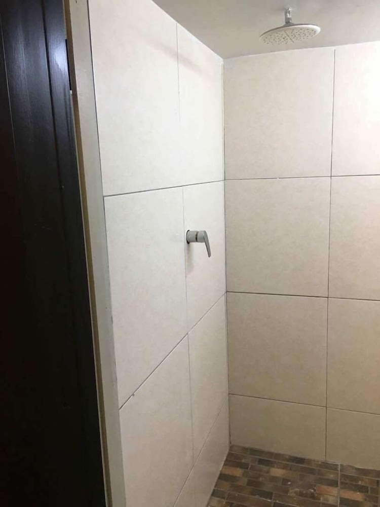 STEP INN GUEST HOUSE 17/31