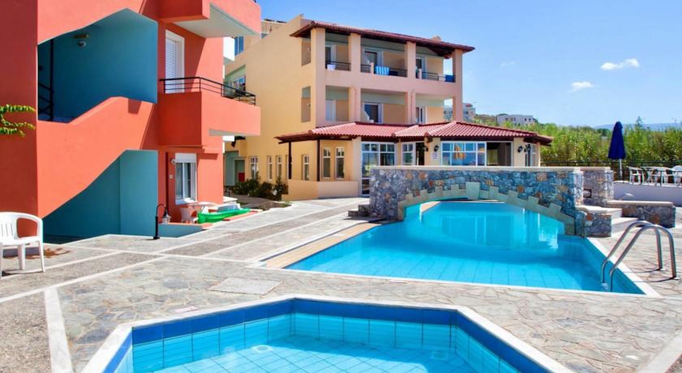 Dedalos Beach Hotel 6/50