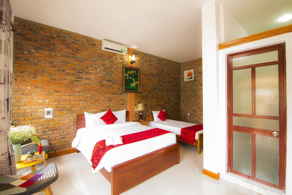 Phong Nha Lake House 11/74