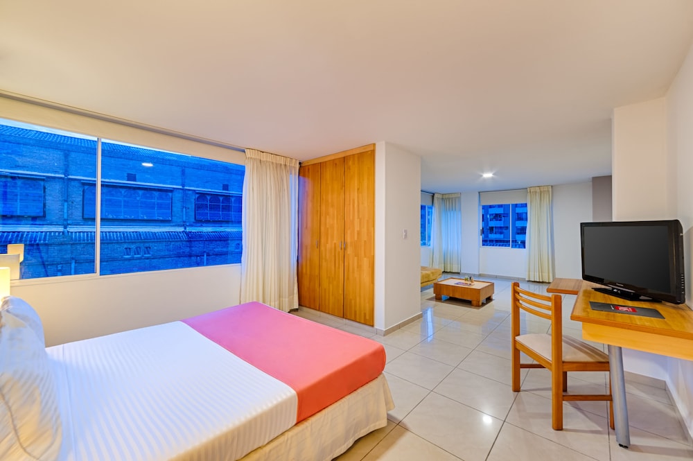 Hotel MS Centenario Superior 36/47