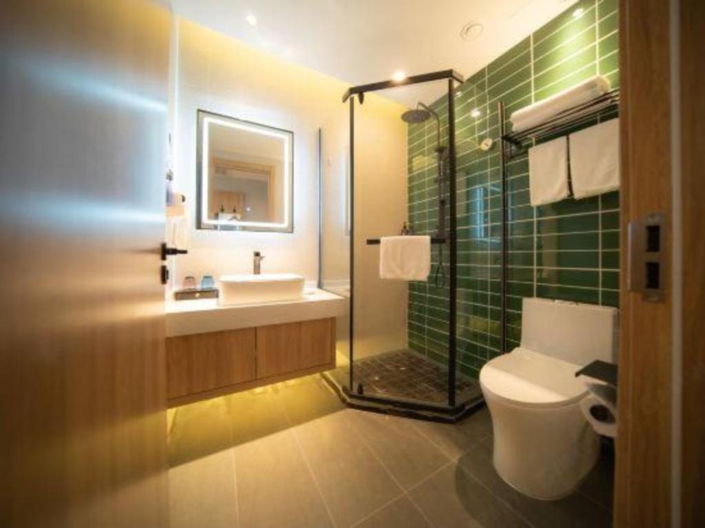 GreenTree Inn Express Hefei Yaohai Wanda Minghuang Road 34/38