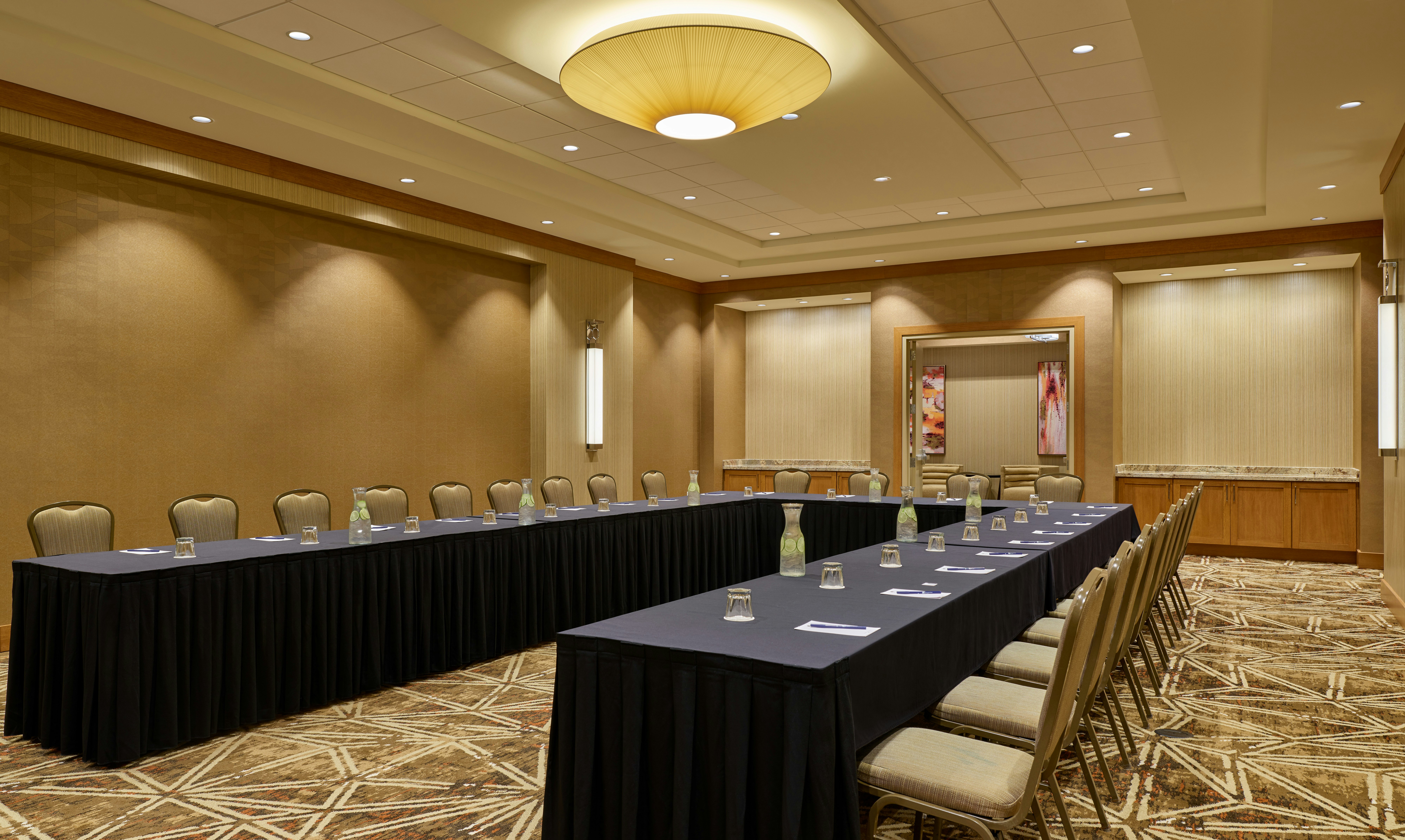 DoubleTree by Hilton Houston Intercontinental Airport 43/54