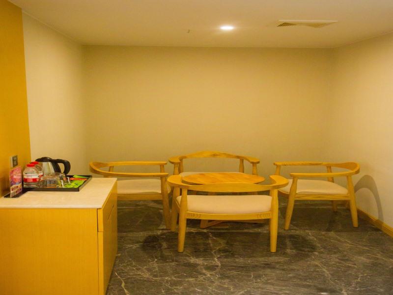 GreenTree Eastern Fuyang Yingdong District South Guoyang Road Hotel 41/54