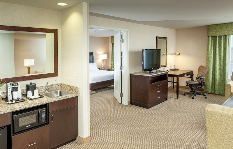 Hilton Garden Inn Seattle-Bothell 6/8