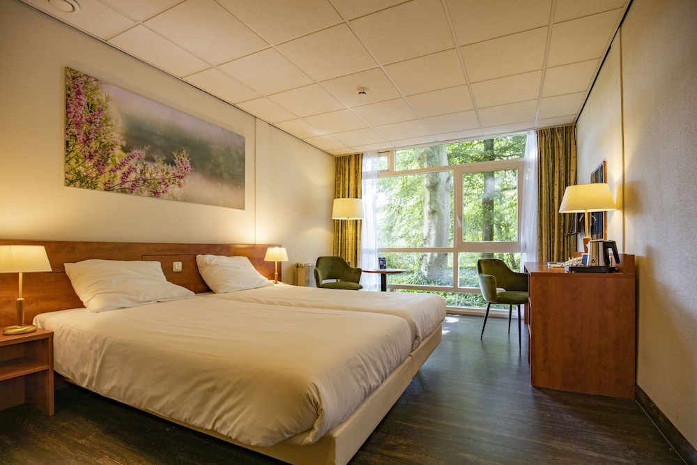 Comfort, Twin Beds