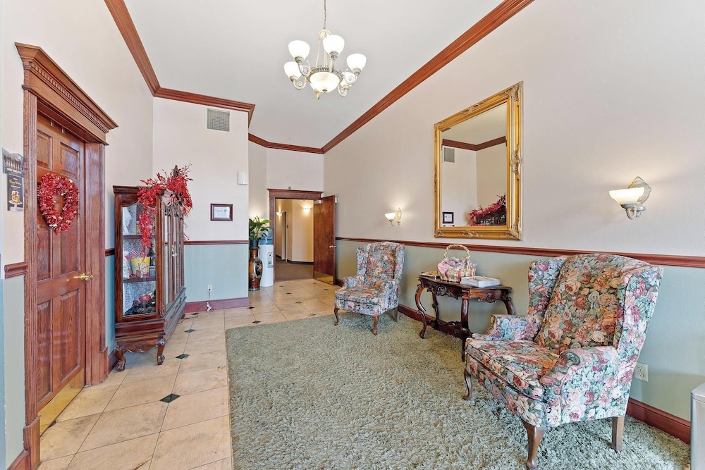 Anniversary Inn - Boise 7/50